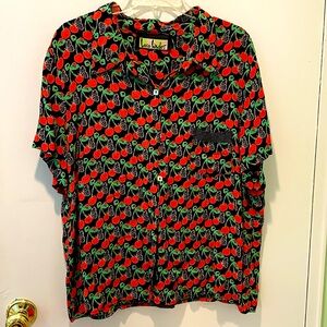 LOCO LINDO Short Sleeve Blouse
